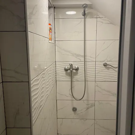 Journey Gazde/Camere de închiriat Belgrad