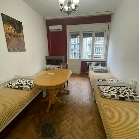 Privatunterkunft Journey Belgrad